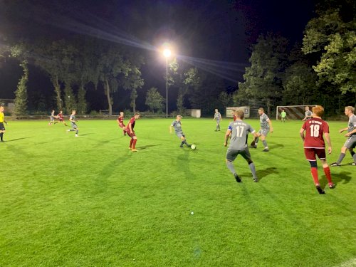 Unentschieden im Derby gegen FC 27 Schapen
